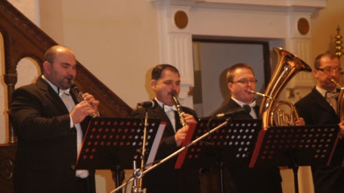 Vianocny-koncert-2014-Chynorany-10