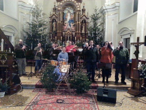 Vianocny-koncert-2014-Chynorany-2