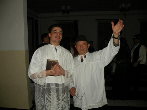 Fasinagy-v-kroji-2012-1