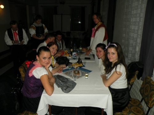 Fasinagy-v-kroji-2012-10