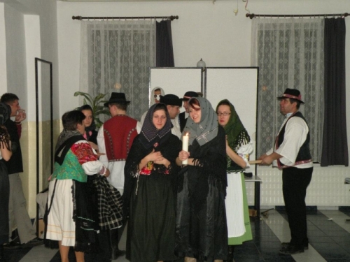 Fasinagy-v-kroji-2012-60