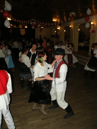 Fasinagy-v-kroji-2012-9